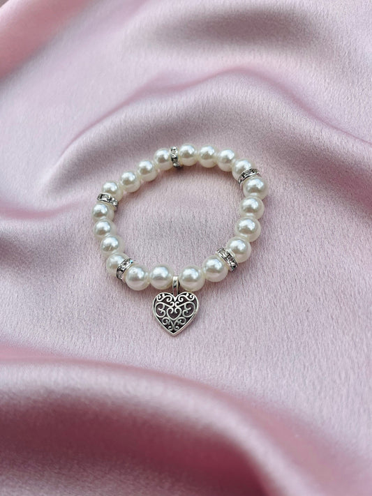 Boho Heart Charm Pearl Bracelet